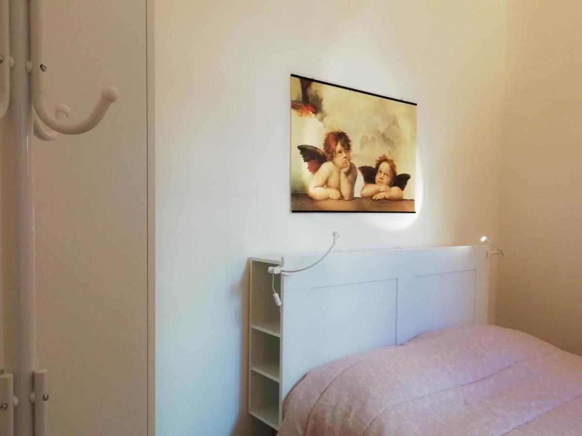 Mistrangelohome 3 - Appartamento In Pieno Centro サヴォーナ エクステリア 写真